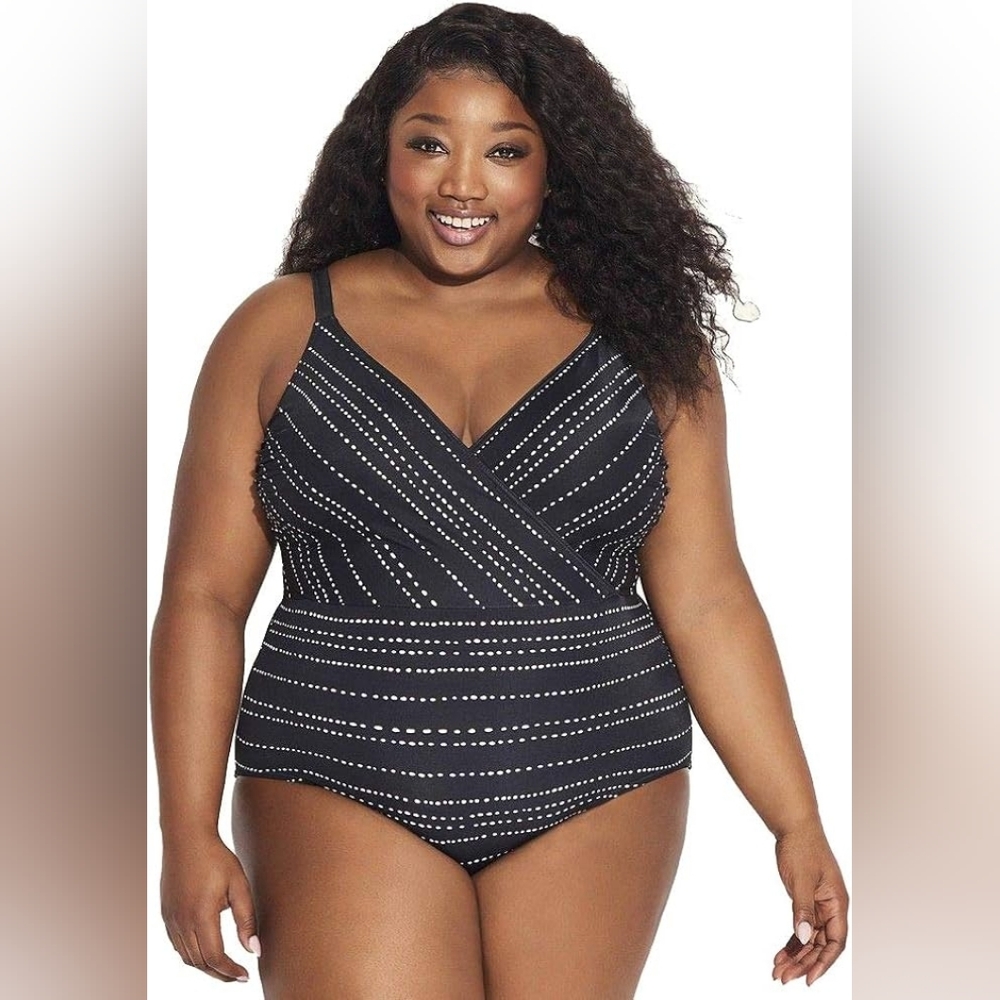 Dreamsuit Black/White Pattern Tummy Control 1 Piece Swimsuit 22W
